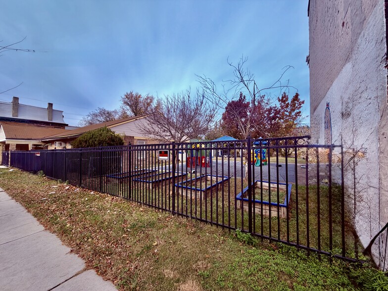 More Photos Of 309 Vine St, Camden General Retail For Sale