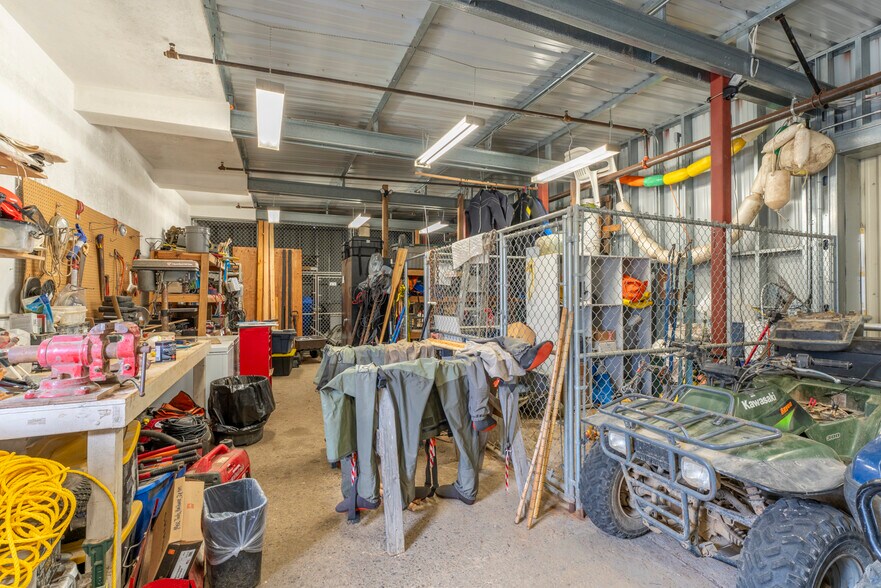 More Photos Of 32330 N Harbor Dr, Fort Bragg Office For Sale