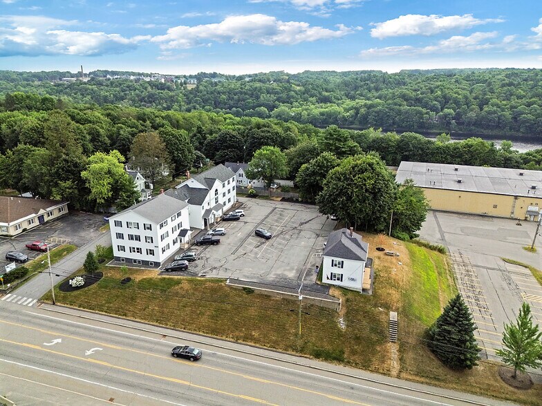 More Photos Of 323 State St, Augusta Office Residential For Sale