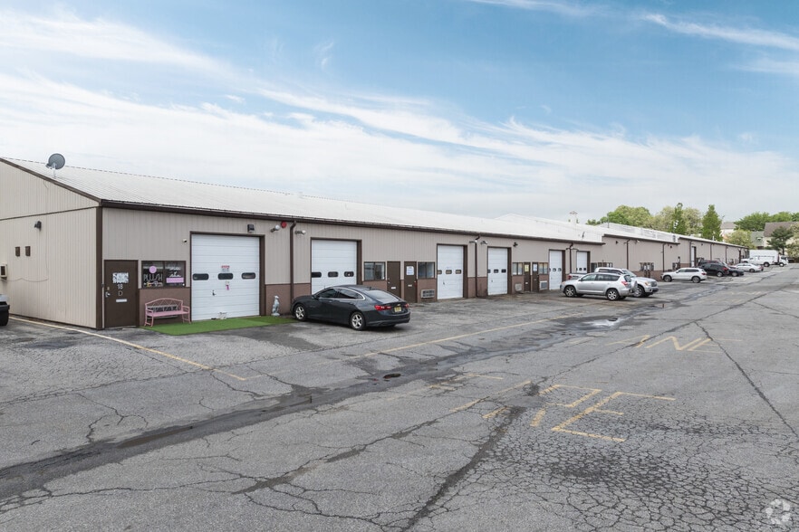 More Photos Of 950 Ridge Rd, Claymont Unknown For Lease