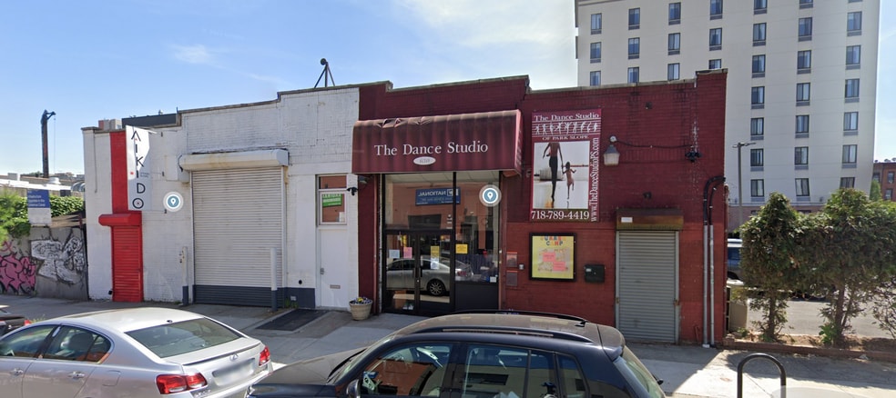 More Photos Of 630 Sackett St, Brooklyn Warehouse For Sale