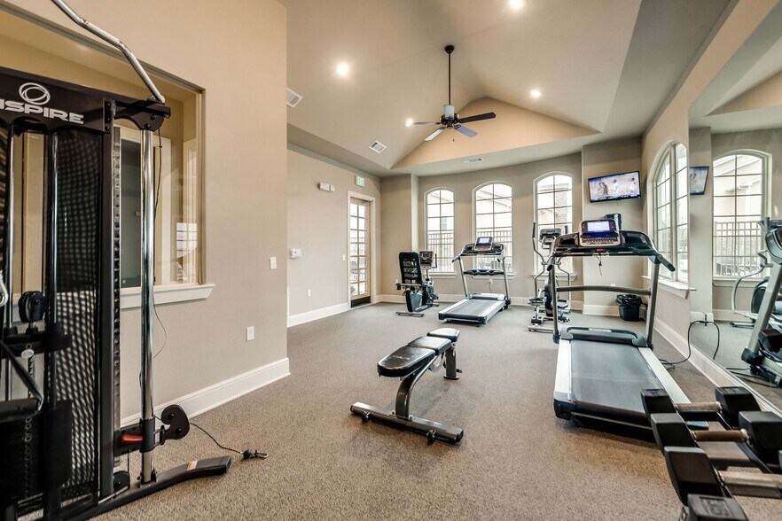 More Photos Of 2410 W Jack Finney Blvd, Greenville Apartments For Sale
