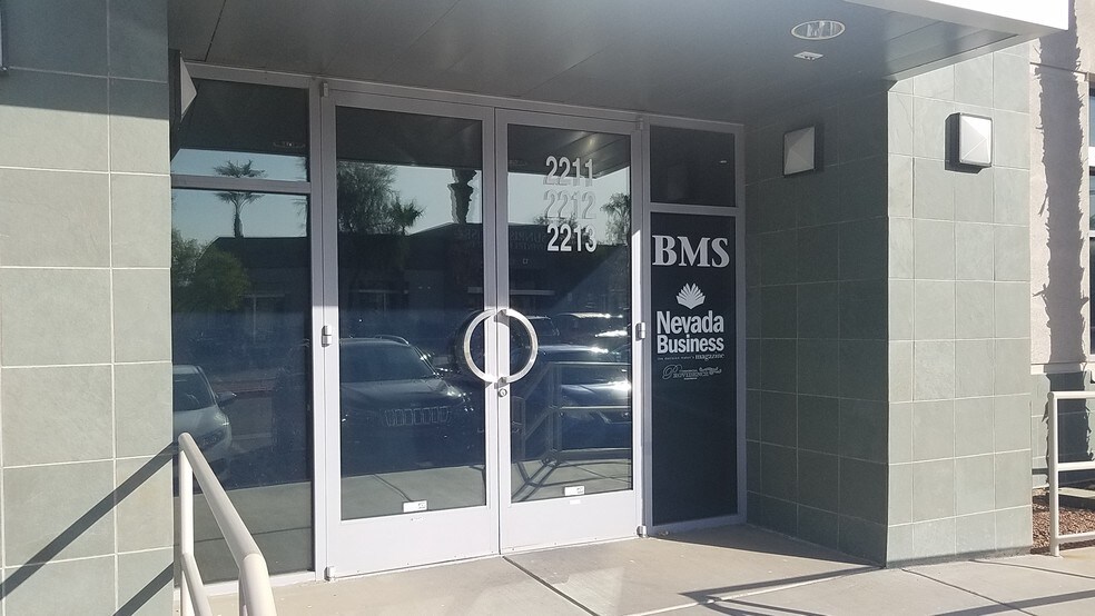 More Photos Of 375 N Stephanie St, Henderson Office For Lease