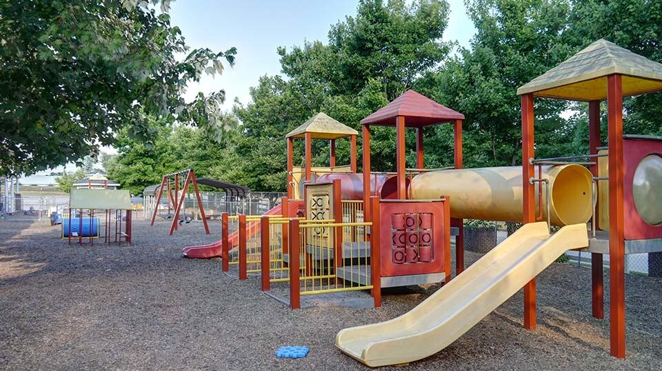 More Photos Of 90 Hunters Chase, McDonough Daycare Center For Sale