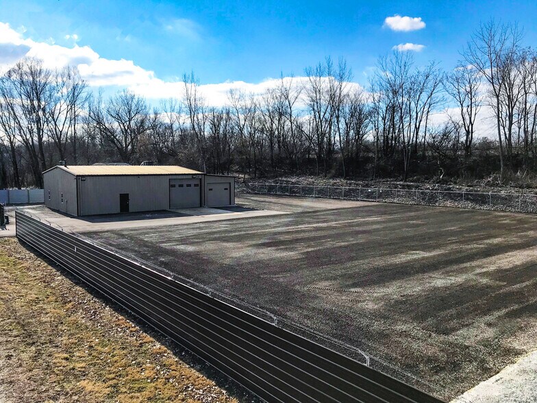 Primary Photo Of 1245 Memory Ln, Columbus Warehouse For Lease