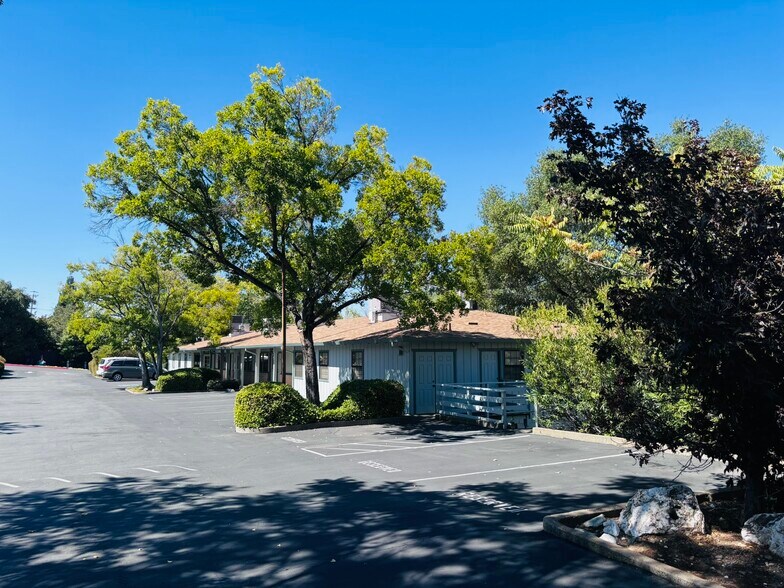 More Photos Of 571 Stanislaus Ave, Angels Camp Office For Sale