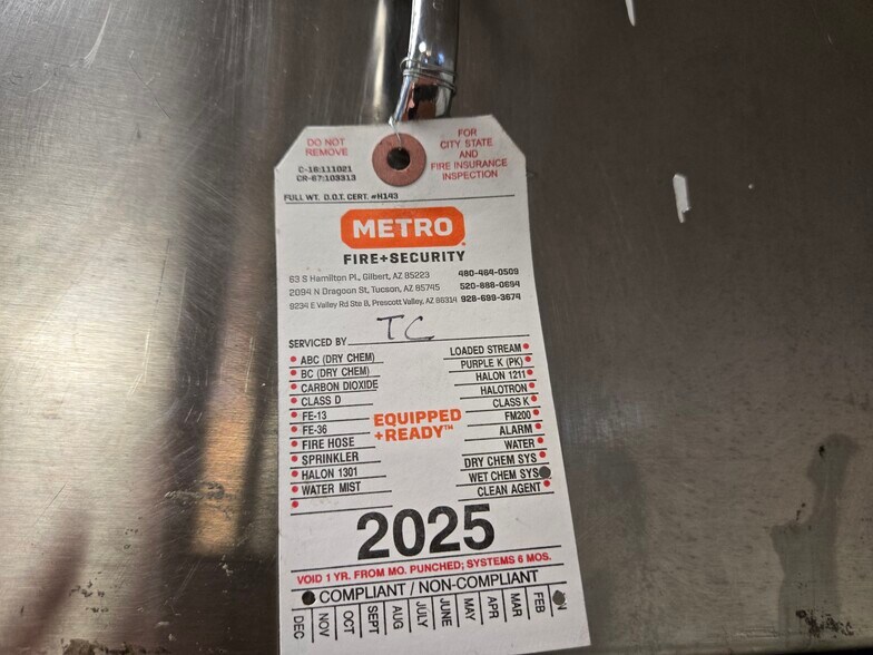 More Photos Of 4 E University Dr, Tempe Restaurant For Lease