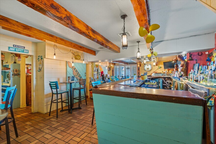 More Photos Of 1424 Main St, Sylvan Beach Restaurant For Sale