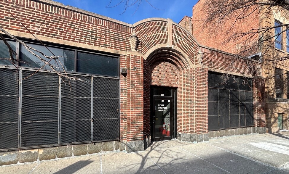 More Photos Of 1140 W Washington Blvd, Chicago Warehouse For Sale