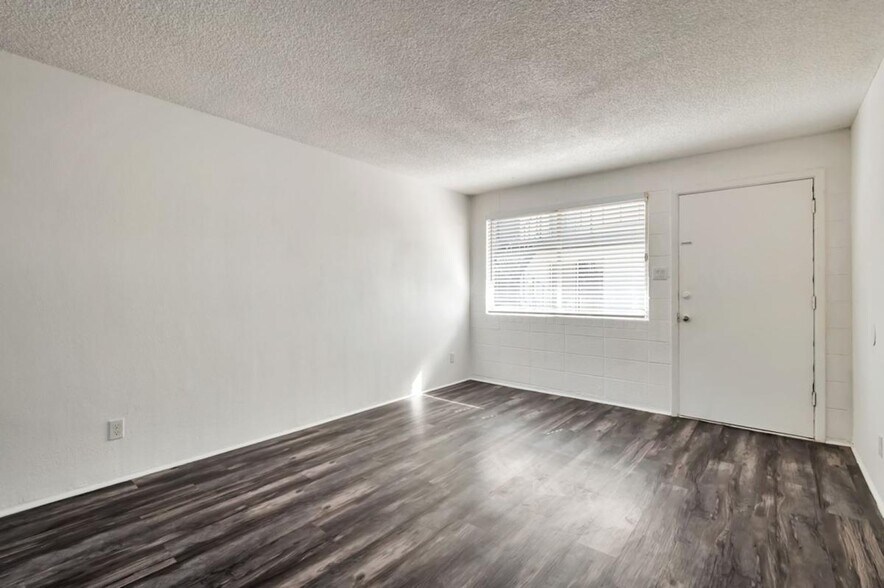 More Photos Of 2950-2972 East 5th St, Tucson Multifamily For Sale