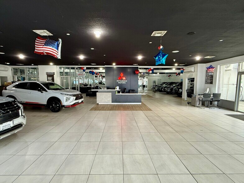 More Photos Of 134-10-134-12 Atlantic Ave, Jamaica Auto Dealership For Sale