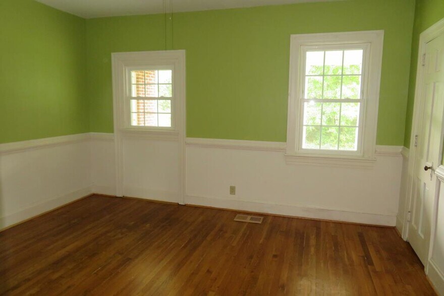 More Photos Of 110 Office Park Dr, Roanoke Rapids Medical For Sale