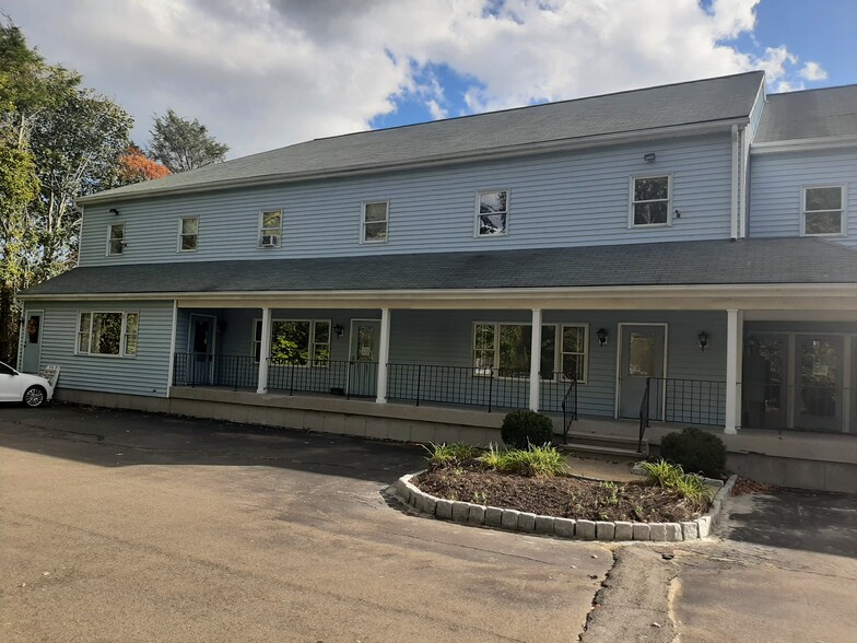 Primary Photo Of 10 Bluff Ave, Clinton Medical For Sale