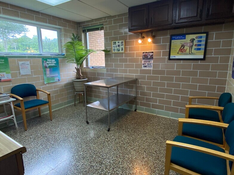 More Photos Of 2275 Duanesburg Rd, Duanesburg Veterinarian Kennel For Sale