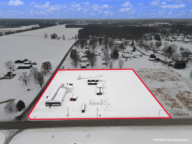 More Photos Of 677 S Cardinal Ln, Scottsburg Industrial For Sale