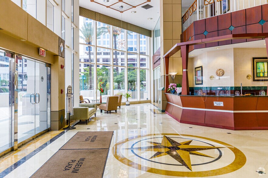 More Photos Of 200 S Andrews Ave, Fort Lauderdale Medical For Sale