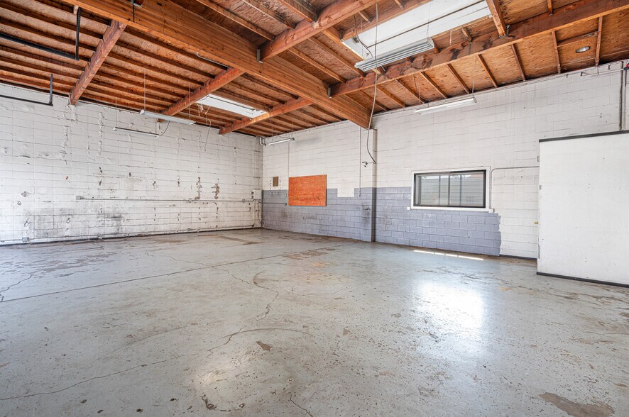 More Photos Of 1841 Piner Rd, Santa Rosa Flex For Lease