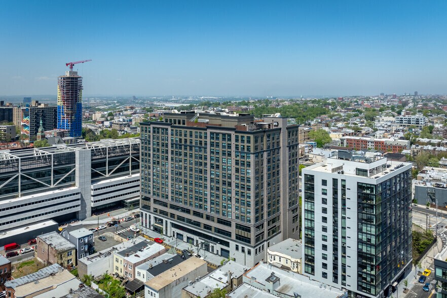 More Photos Of 32 Oakland Ave, Jersey City Apartments For Lease