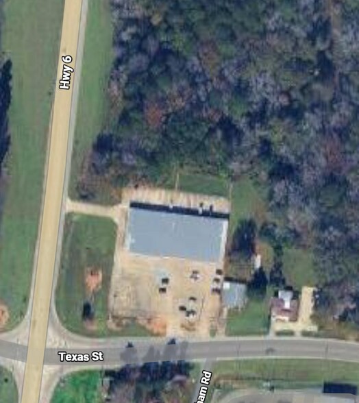 More Photos Of 1754-1774 Texas St, Natchitoches Office For Lease