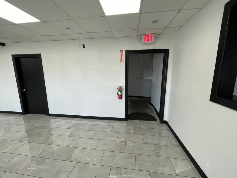 More Photos Of 11291 Folsom Blvd, Rancho Cordova Auto Dealership For Sale