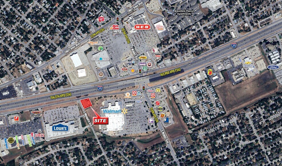More Photos Of 1395 S IH 35, New Braunfels Fast Food For Lease
