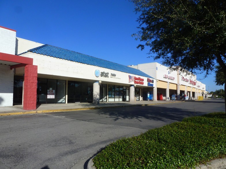 More Photos Of 2202 N Young Blvd, Chiefland Unknown For Lease