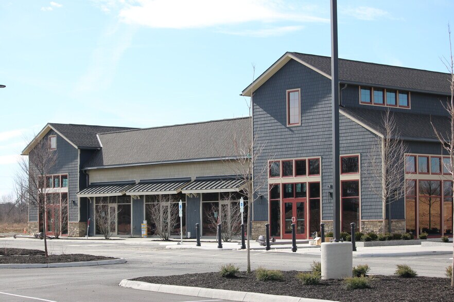 More Photos Of SWC of Roberts Road and Alton Darby Road, Hilliard Unknown For Lease