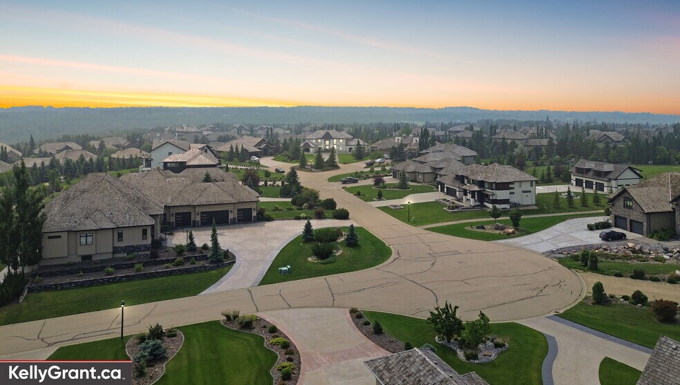 More Photos Of 136 River Heights Ln, Sturgeon County Multifamily For Sale