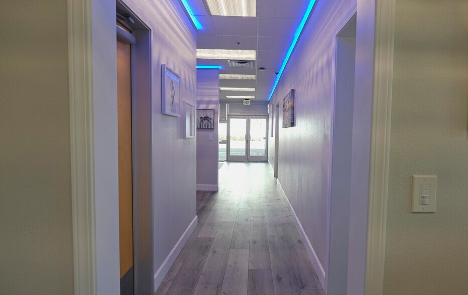 More Photos Of 1361 Rocky Point Dr, Oceanside Warehouse For Sale