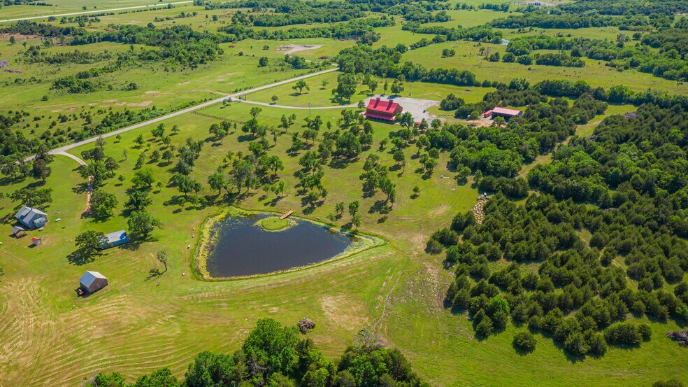 More Photos Of 347599 E 5400 Rd, Glencoe Lodge Meeting Hall For Sale