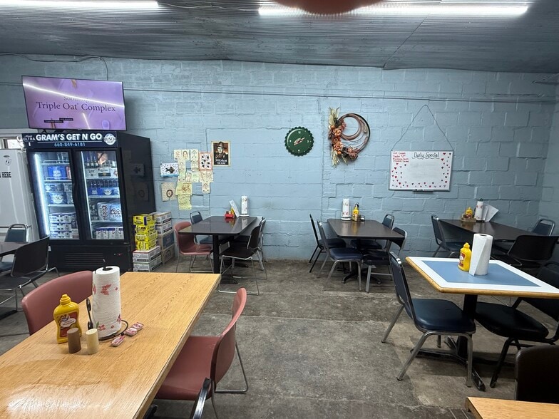 More Photos Of 116 E Row St, Jamestown Supermarket For Sale