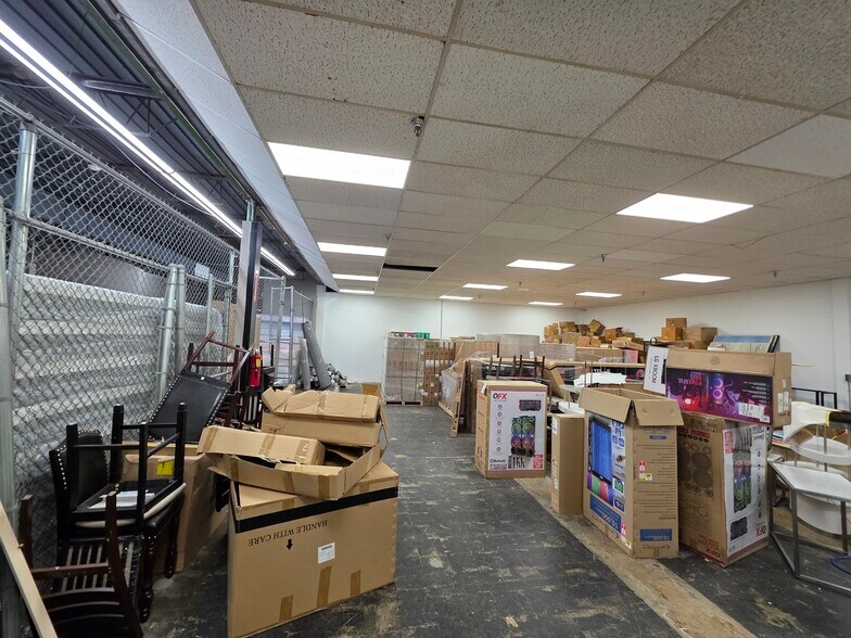 More Photos Of 1028 Gallatin Pike S, Madison Freestanding For Lease