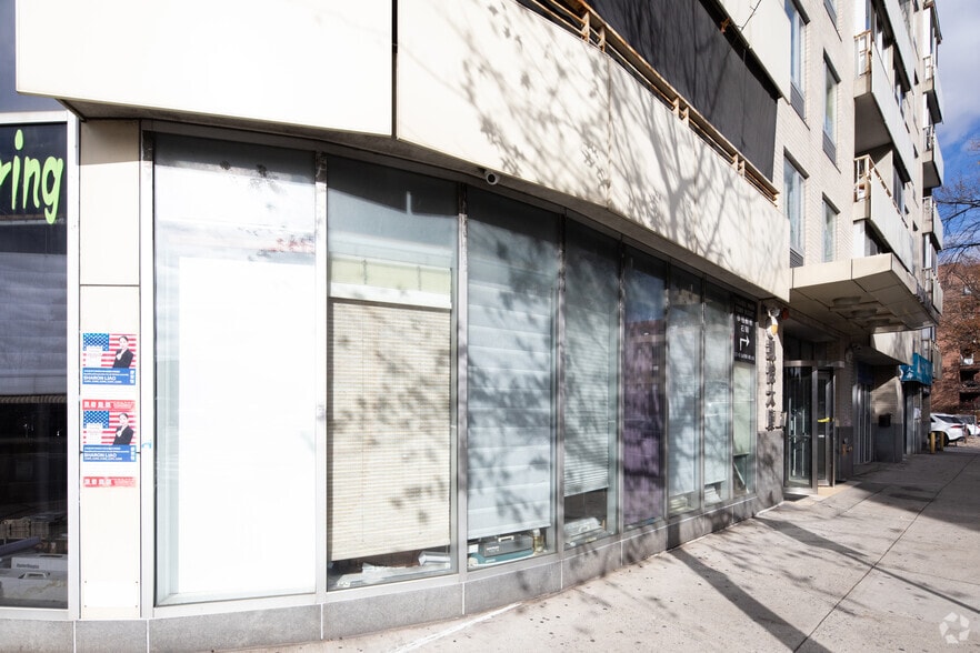More Photos Of 13203 Sanford Ave, Flushing Apartments For Sale