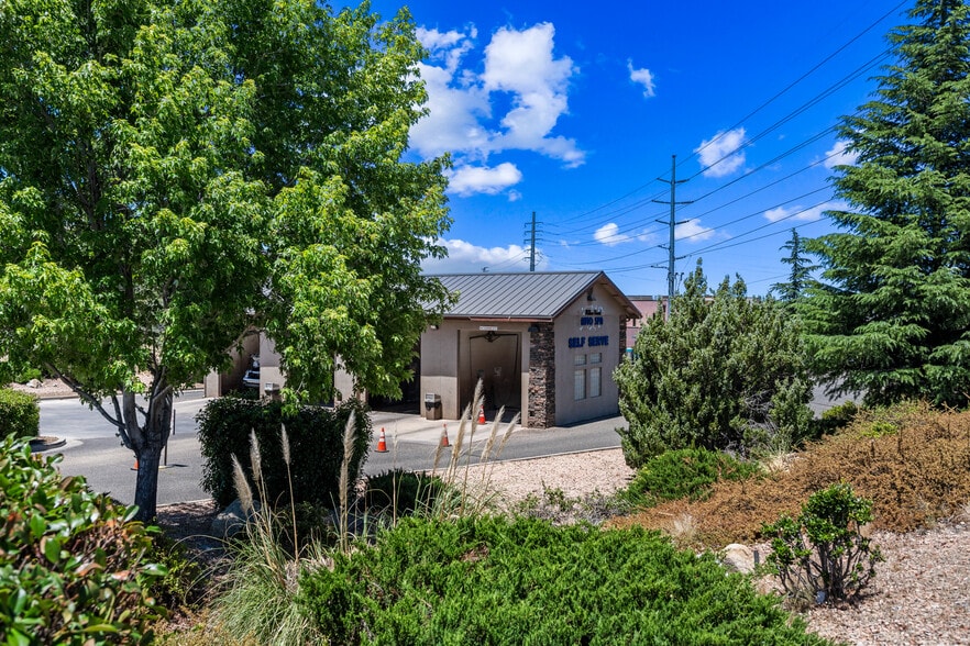 More Photos Of 3112 Willow Creek Rd, Prescott Carwash For Sale