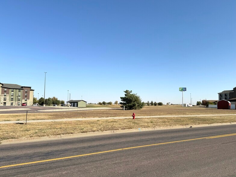 More Photos Of TBD E Spruce St, Mitchell Land For Sale