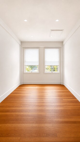 More Photos Of 829-890 Linden Ave, Carpinteria Storefront Retail Office For Lease