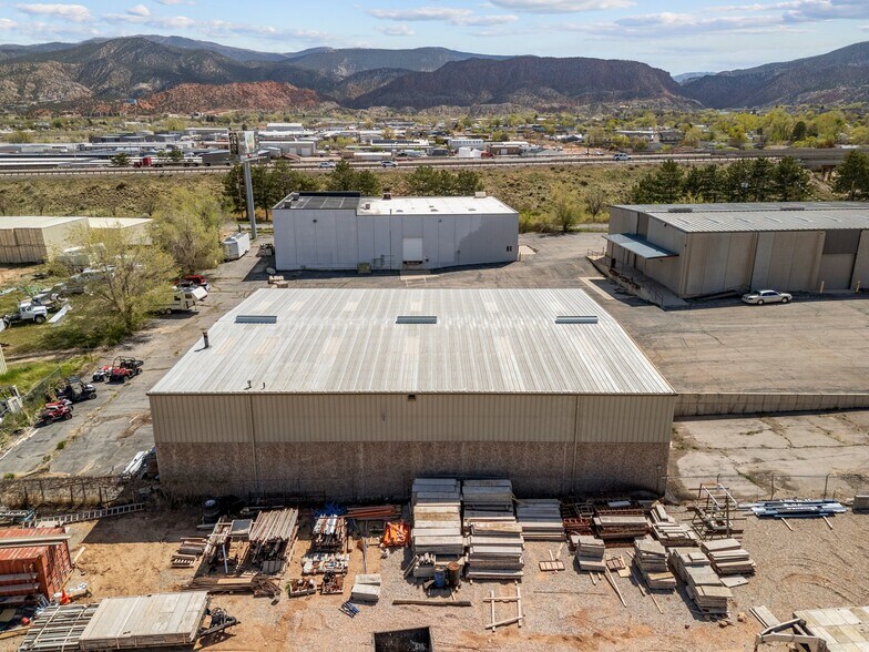 More Photos Of 1342 W Industrial Rd, Cedar City Warehouse For Lease