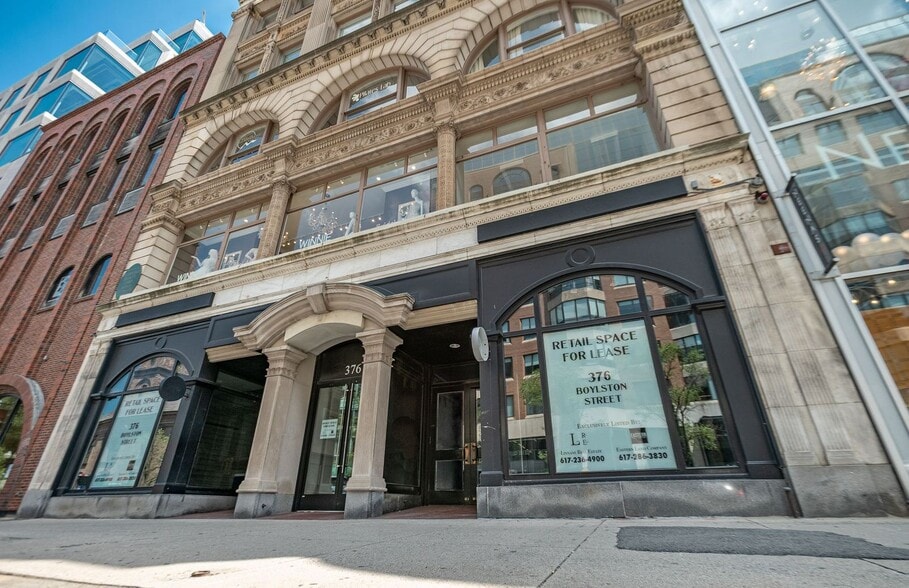 More Photos Of 376 Boylston St, Boston Storefront Retail Office For Lease
