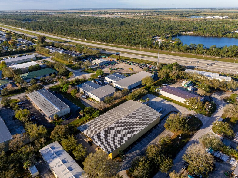 More Photos Of 9055 17th Pl, Vero Beach Warehouse For Sale