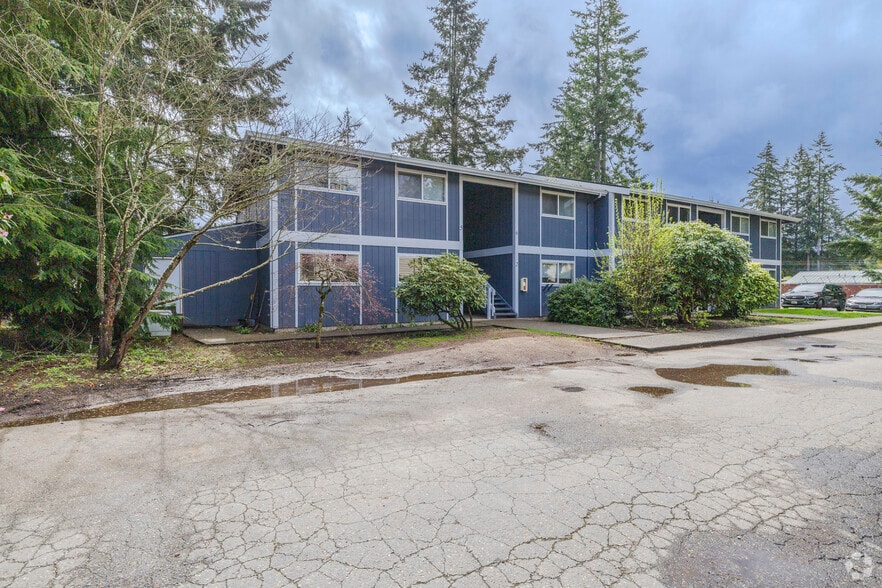 More Photos Of 3690 Jackson Ave SE, Port Orchard Apartments For Sale
