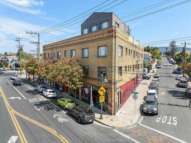 Primary Photo Of 3518-3530 Foothill Blvd, Oakland Apartments For Sale