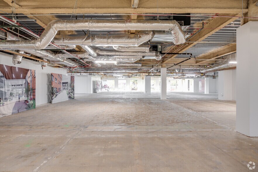 More Photos Of 20022 N 31st Ave, Phoenix Office For Lease