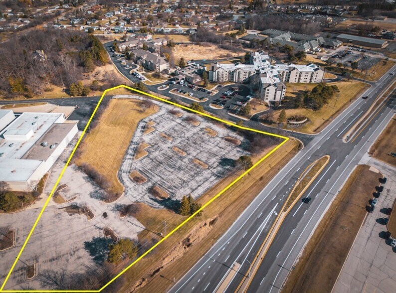 More Photos Of +/- 5 Acres Loomis Rd and Grange ave, Greendale Land For Sale