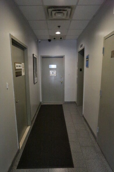 More Photos Of 9101 4th Ave, Brooklyn Medical For Lease