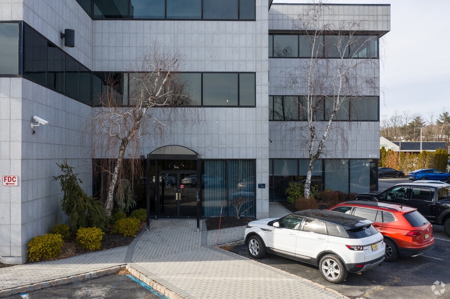 More Photos Of 788 Morris Tpke, Short Hills Office For Lease