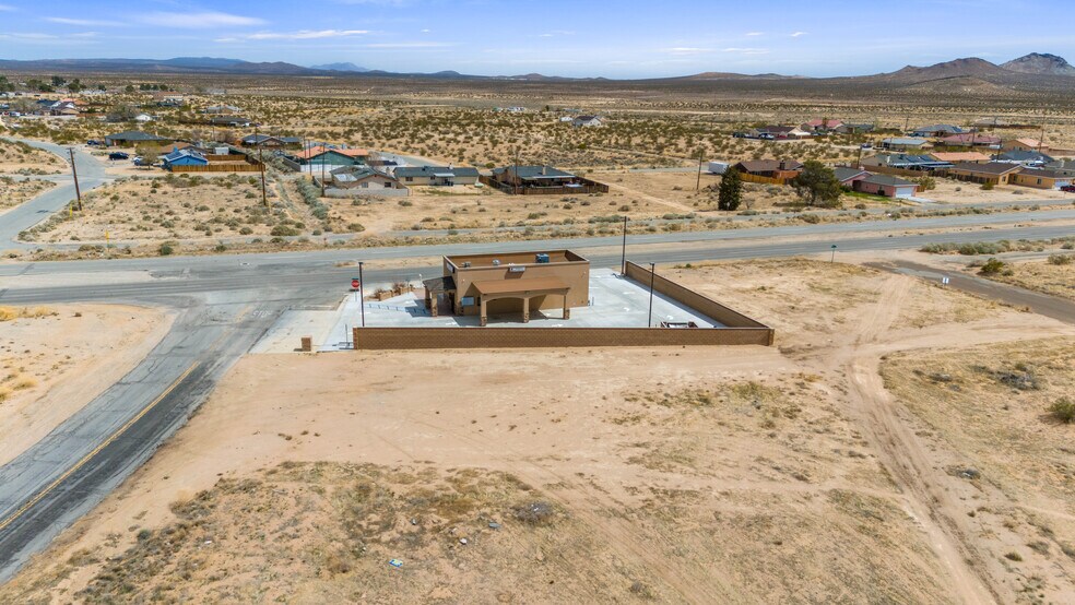 More Photos Of 10622 S Loop Rd, California City Land For Sale