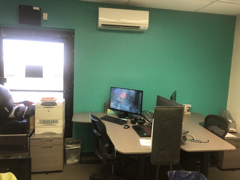 More Photos Of 13555 Automobile Blvd, Clearwater Medical For Lease