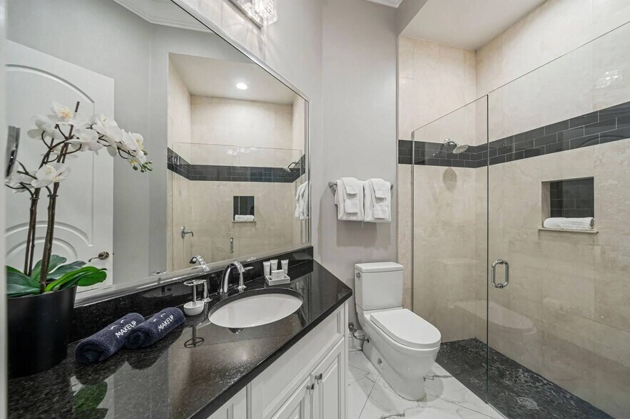 More Photos Of 521 Muirfield Loop, Reunion Specialty For Sale