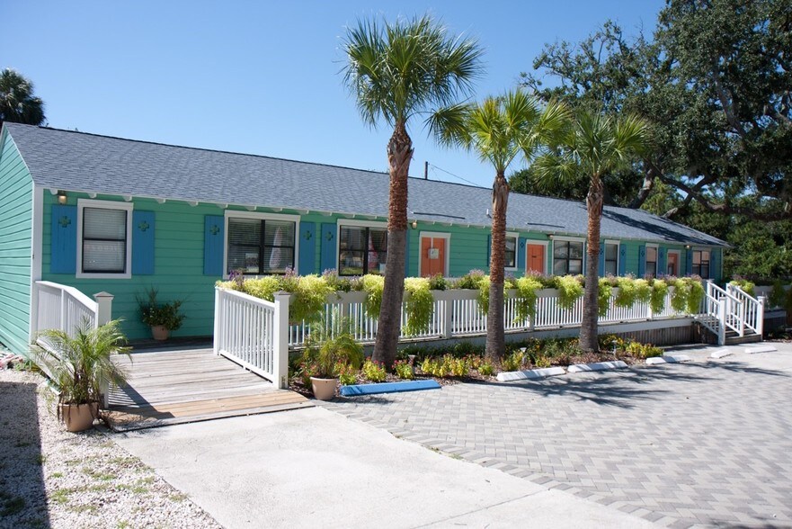 More Photos Of 602 1st St, Tybee Island Medical For Lease