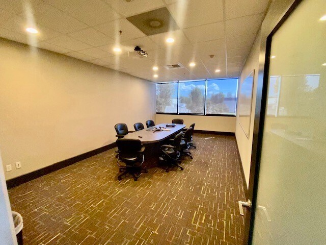 More Photos Of 9410 Topanga Canyon Blvd, Chatsworth Office For Sale